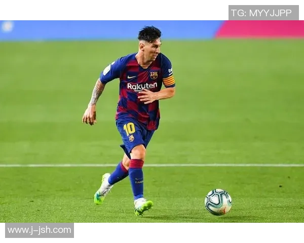 全足球明星荟萃高清屏保 精彩瞬间定格每一场经典对决